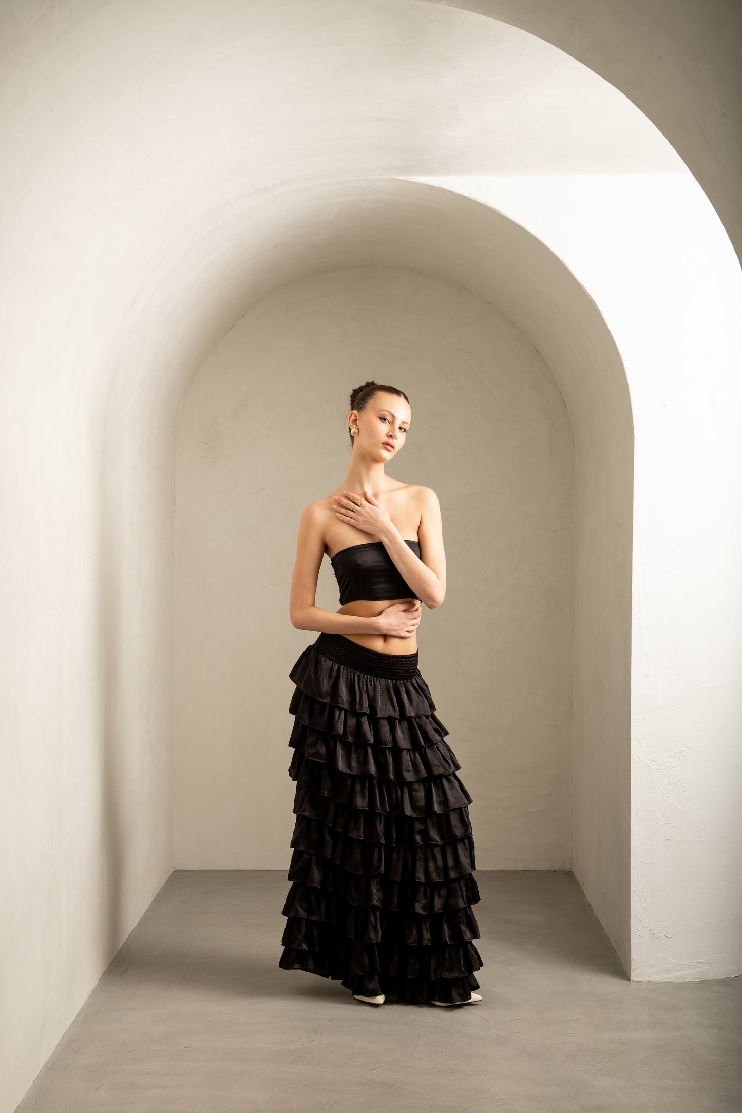 THE VALENTINA SKIRT IN NOIRE