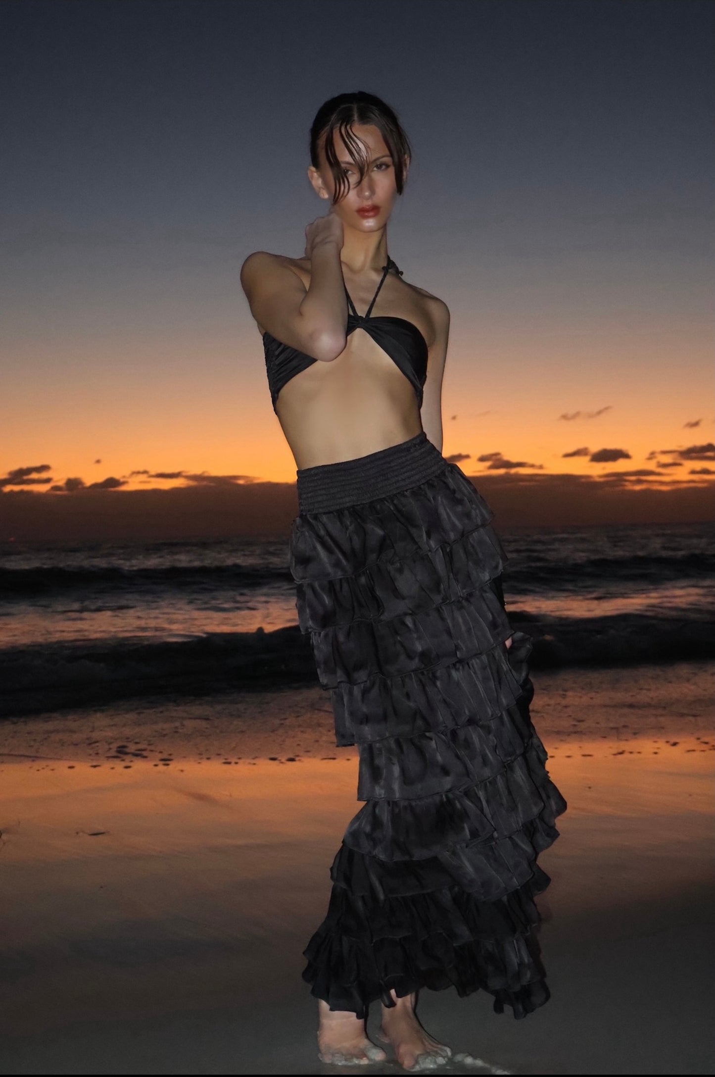 THE VALENTINA SKIRT IN NOIRE